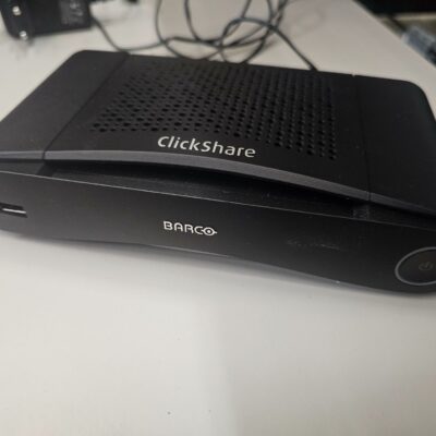 Serveur de présentation de marque Barco modèle ClickShare modèle CSE 200 100 Mb LAn wifi. Vendu avec son alimentation. 76 unités vendues avec faculté de réunion.