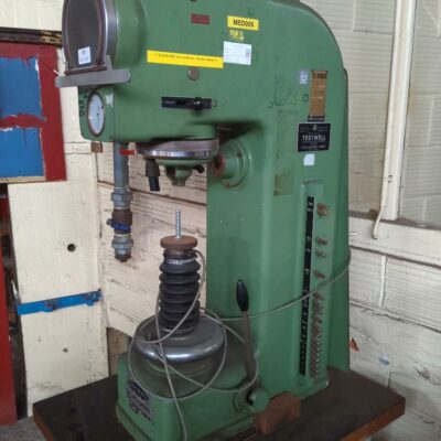 Machine de mesure de dureté de marque Wolpert modèle D’ia Testor 2R