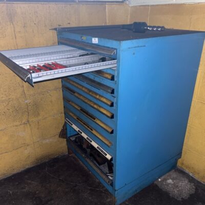 Armoire métallique bleue à 10 tiroirs. 100 x 72 x 72 cm