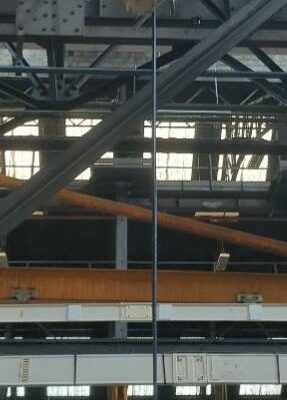 Palan de marque Demag. Charge 1000 kg.