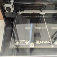 Imprimante 3D BCN3D de marque SIGMAX. 76 x 68 x 44 cm (HS) pour pièces ???  Localisation : 1L11 – Image 2