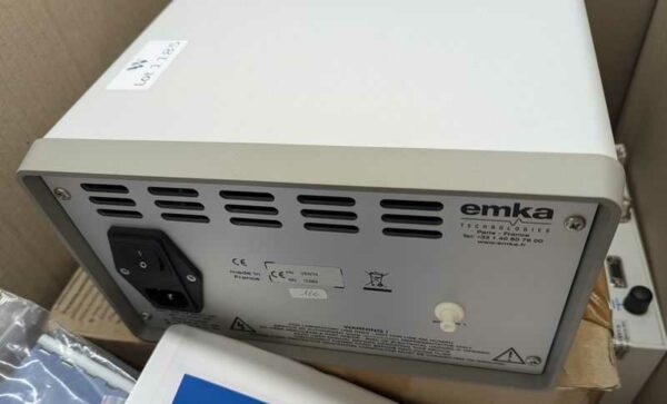 Plesthysmograph for mouse + amplifier + 4 bridges amplifier channel de marque EMKA. Localisation : 1L4