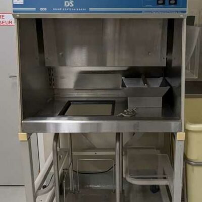 Hotte  d’évacuation des litières DS500 – 230 – CU de marque ALLENTOWN. Localisation : 1A