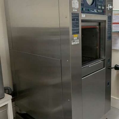 Autoclave de marque LEQUEUX modèle KCL46 (1996). Localisation : 1L17