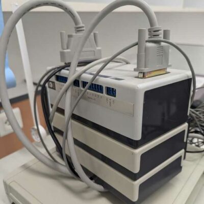 Amplificateur GOULD 6600 avec appareil MP100 A de marque BIOPACH System. Localisation : 1L11