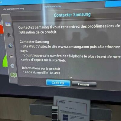 Moniteur 49 pouces de marque SAMSUNG modèle DC49H, avec attache murale. Localisation : Canada 1er (2b01)
