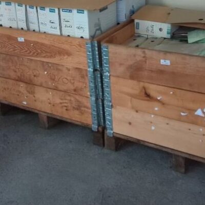 Caisse palette empilable x 3. Dimension totale : 73 x 100 x 80 cm. 3 unités vendues à l’unité avec faculté de réunion