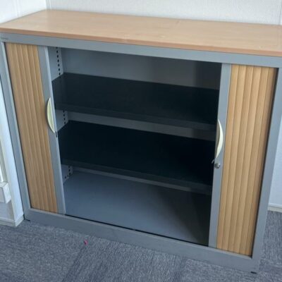 Armoire métallique à rideau coulissant gris/gris/hetre
104x120x43