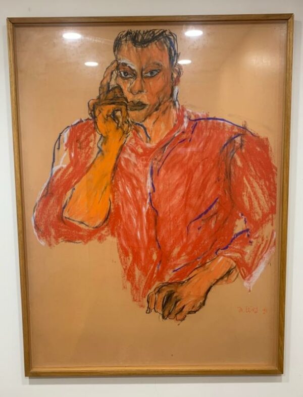 Agnès Lévy (née en 1956). 
Portrait pastel sec sur papier vergé, signé et daté 1991.
74 x 100 cm avec cadre en bois naturel. 
Localisation : 1er étage.