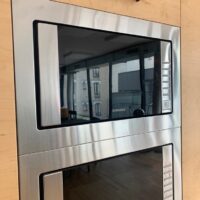 Micro-ondes encastrable Samsung FW87SUST, finition inox
Capacité : 23 L – Puissance : 800 W – Encastrable.
2 Unités, vendu avec faculté de réunion.
28 x 49 x 37 cm
Localisation : 3e – Image 2