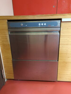Lave vaisselle de marque Eco-Line en inox alimentaire. 84 x 60 x 62 cm.
unités : 2
-1 sam / rdc haut