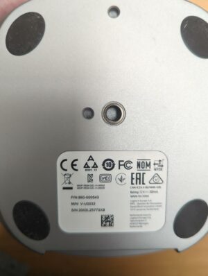 Système de visioconférence de marque Logitech comprenant une caméra modèle V-U0032, un hub modèle Group V-U0036, et une télécommande.
Unités : 6 
salle réunion -2 / salle réunion rdc / salle réunion rdc haut