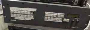 Multiswitcher de marque Extron modèle ISM824. Localisation : 10 rue du Ballon - 93160 Noisy-le-Grand