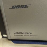 Processeur audio numérique de marque Bose modèle ControlSpace ESP-88C. Localisation : 10 rue du Ballon - 93160 Noisy-le-Grand – Image 2