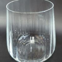 6 verres à eau en verre transparent, 9 x 7 cm, dans une boîte (la boite ne correspond pas au modèle). 36 boites. Vendu à l'unité avec faculté de réunion. Localisation : 10 rue du Ballon - 93160 Noisy-le-Grand – Image 2