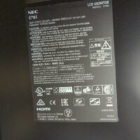 Moniteur 70 pouces de marque Nec modèle E705. 3 unités. Vendu à l'unité avec faculté de réunion. Localisation : 10 rue du Ballon - 93160 Noisy-le-Grand – Image 2