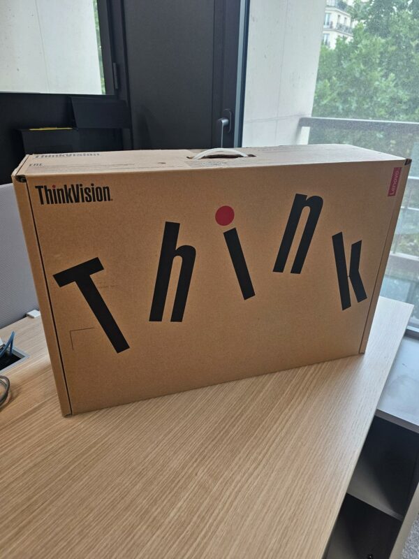 Ecran d'ordianateur de marque LenovoThinkVision P24q 23.8" Monitor 2560*1440 (New)
15 unités vendues avec faculté de réunion.