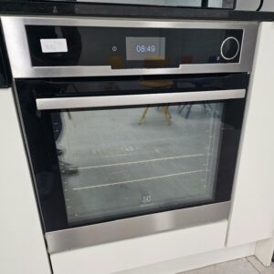 Four multifonction et vapeur de marque electrolux