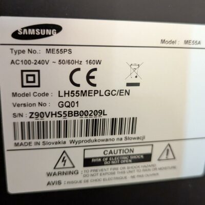 Moniteur 55 pouces de marque Samsung modèle LH55MEPLGC. Sans pied ni attache murale. 5 unités. Vendu à l’unité avec faculté de réunion. Localisation : 5 avenue Kleber – 75116 Paris