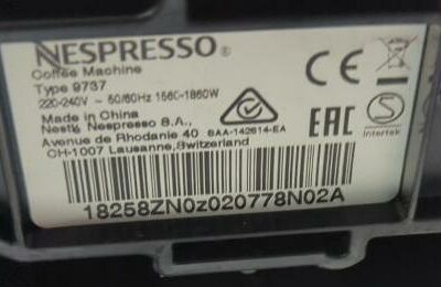 Machine à café professionnelle de marque Nespresso modèle Gemini 9737. 7 unités. Vendu à l’unité avec faculté de réunion. (1er bat A : 2 / RDC bat A : 4 / Loc SS bat A : 1)