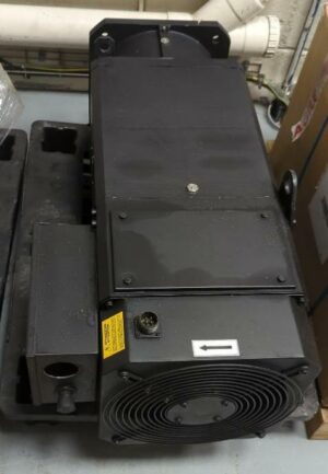 Moteur électrique Parker (voir détails sur photos). 4 unités. Vendu à l'unité avec faculté de réunion. (bat B)