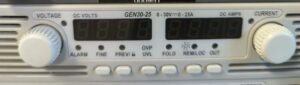 Almentation stabilisée rackable de marque TDK modèle 30-25. (bat B)