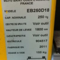 Gerbeur de marque Kleos modèle EB250D18, avec plateau et crochet. Hauteur de levée 1,80 mètre. (voir détails sur photos). (bat B) – Image 3