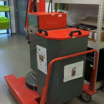 Grue d’atelier de marque AXA Group modèle 01B5SE, capacité de charge 500 kg. (bât B)