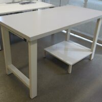 Paillasse simple. 85 x 150 x 75 cm. 3 unités. Vendu à l'unité avec faculté de réunion. (bat B) – Image 2