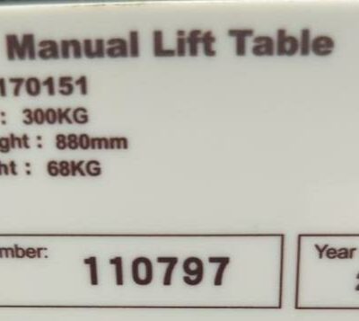 Table élévatrice Manutan, charge 300 kg. (cellule 17 bat B)