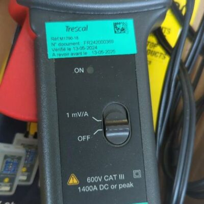 2 pinces de courant 600 V, 1400 A. (bat B)