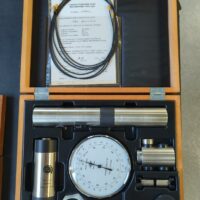 Pistonphone type 4220 et accéléromètre (voir détails sur photos). (bat B) – Image 3